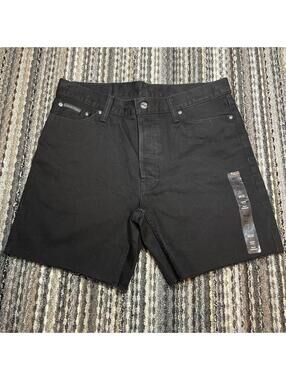 NWOT Calvin Klein Jeans Mens Jean Classic Short Black Size W31
